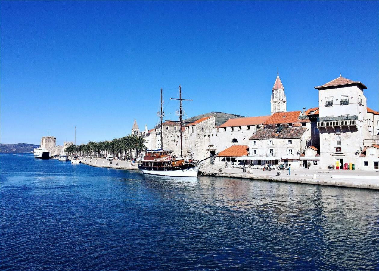 Villa Bozana Trogir Exterior foto